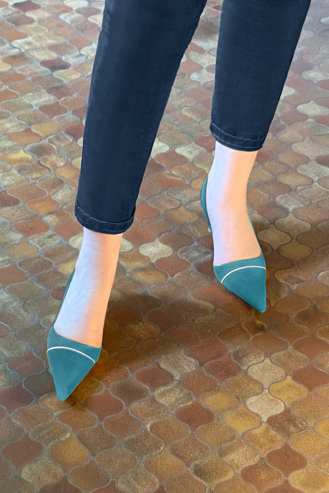 Peacock blue and light silver women's slingback shoes. Pointed toe. Medium spool heels. Top view - Florence KOOIJMAN